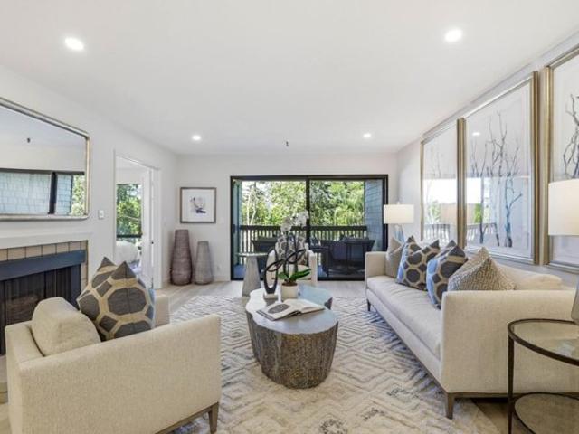 Condo for sale in Mountain View, California