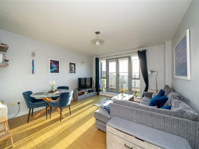 Apartment for sale in Bluebell, Dublin