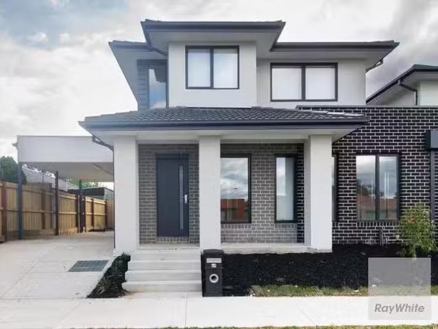 House for rent in Keilor Downs, Victoria