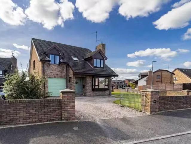 House for sale in Dromore