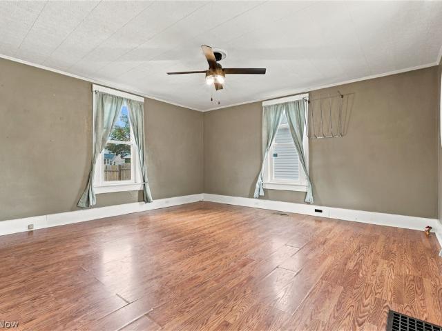House for sale in Dresden, Muskingum County