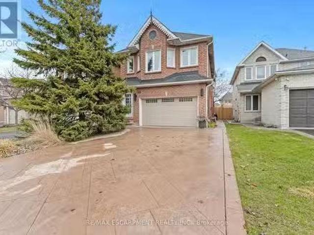 House for sale in Ancaster, Ontario