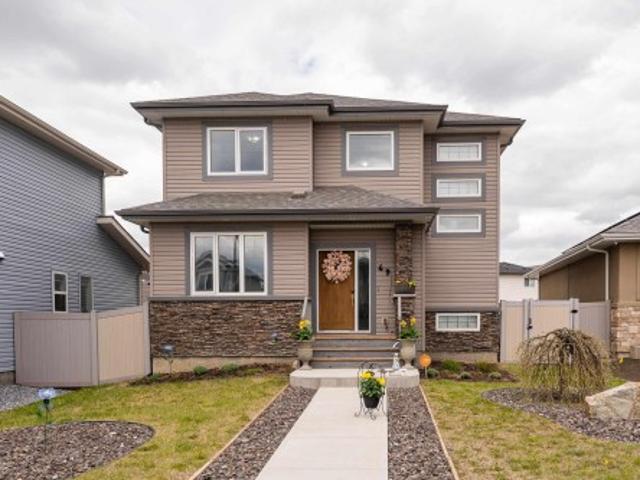 House for sale in Fort Saskatchewan, Alberta