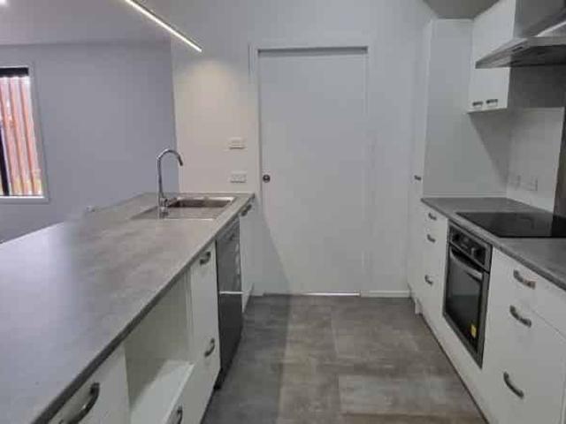 House for rent in Awhitu, Oroua County