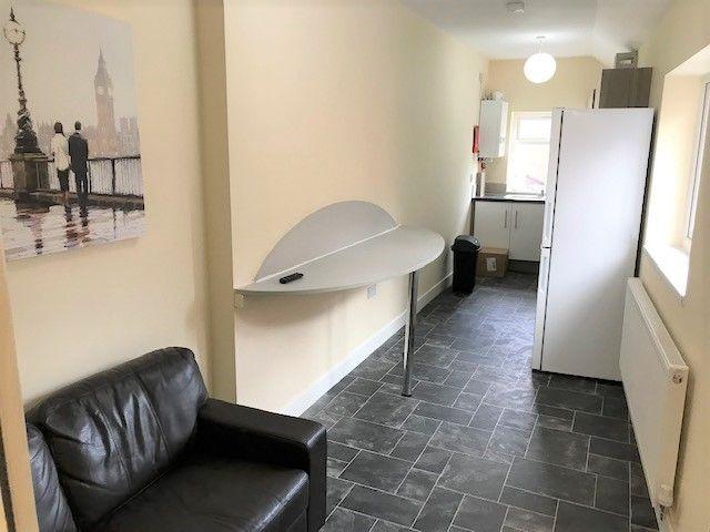 Room for rent in Harborne, West Midlands