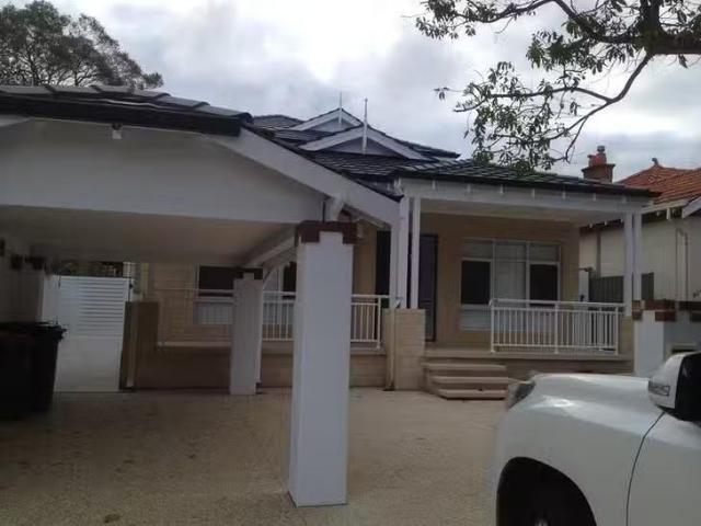 House for rent in Cockburn, Western Australia