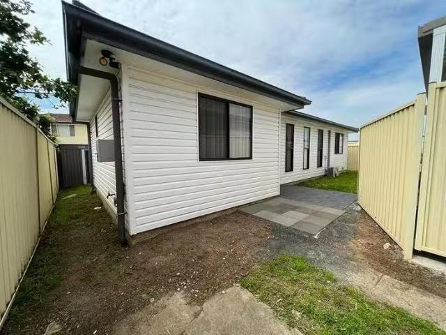 House for rent in Mount Pritchard, New South Wales