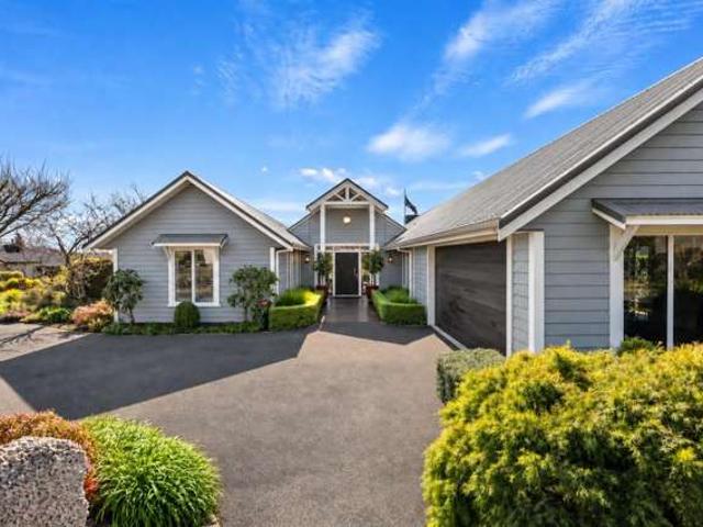House for sale in Nelson City, Cable Bay