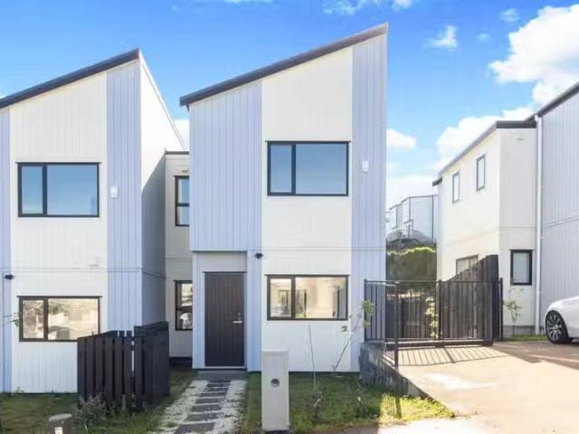 Apartment for sale in Papakura