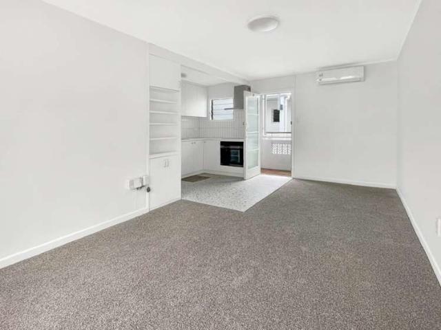 Apartment for rent in Auckland, Oroua County