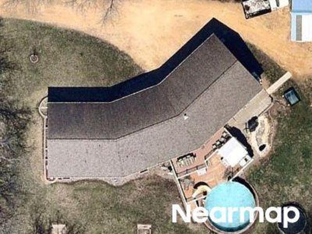 House for sale in Camanche, Iowa