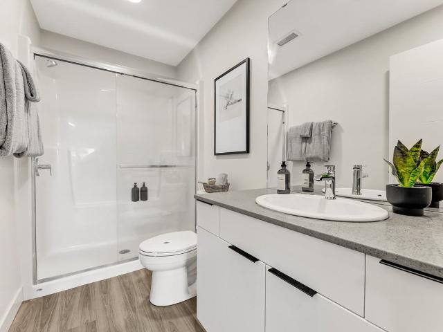 Apartment for rent in Wedgewood, Alberta