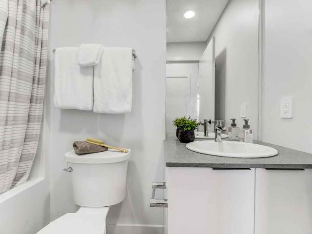 Apartment for rent in Wedgewood, Alberta