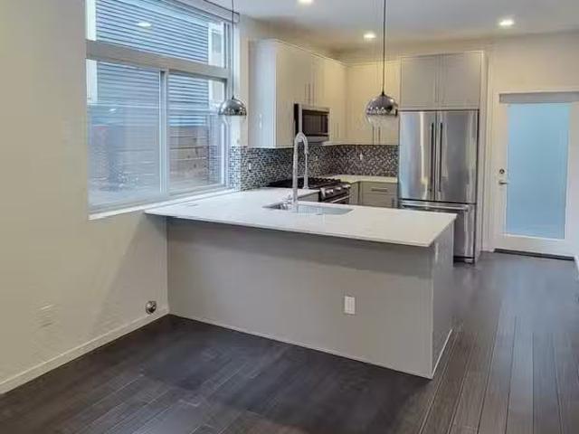 Condo for rent in Seattle