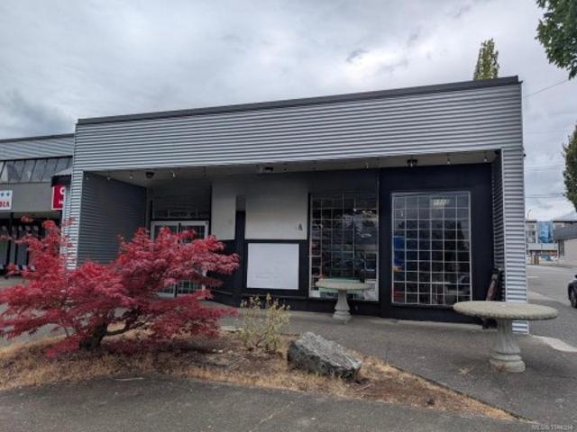 Commercial for rent in Parksville, British Columbia