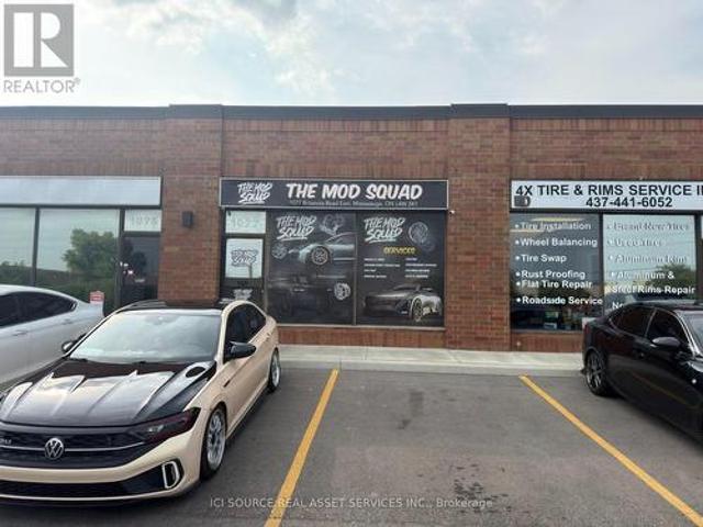 Commercial for rent in Mississauga, Ontario