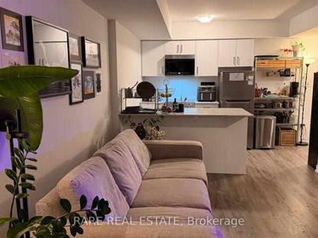 Townhouse for rent in Eglinton—Lawrence, Toronto