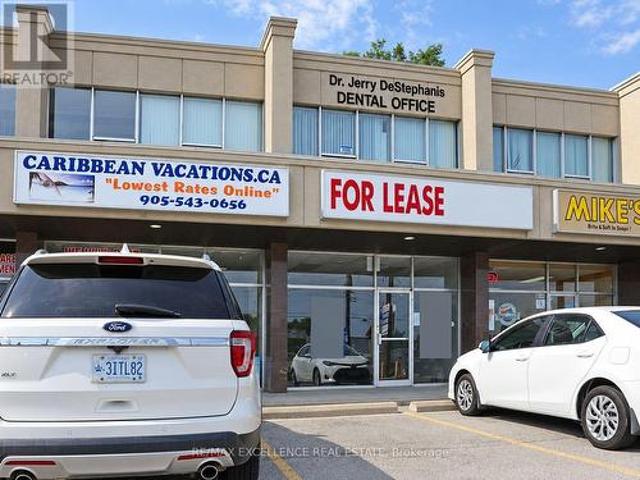 Commercial for rent in Ancaster, Ontario