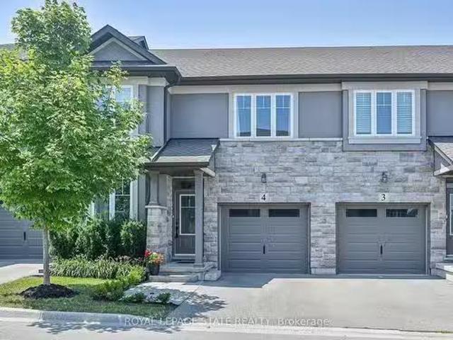 House for sale in Ancaster, Ontario