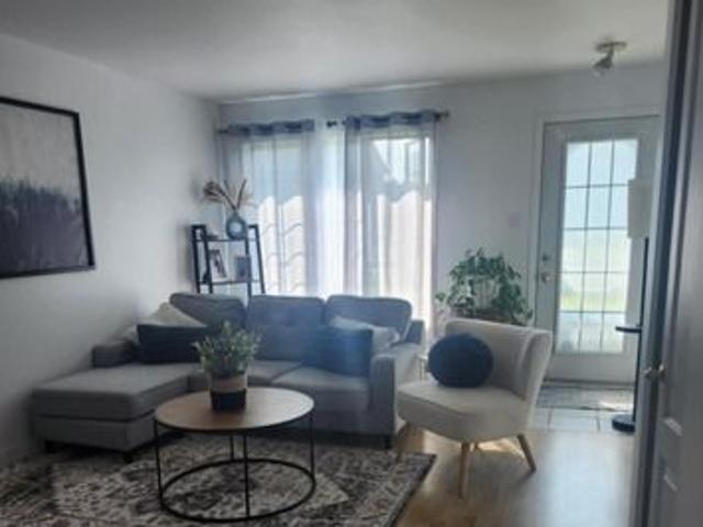 Apartment for rent in Saint-paul, Quebec