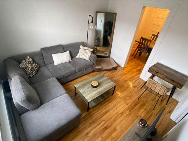 Apartment for rent in St. Leonard's, Quebec