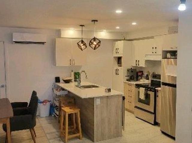 Apartment for rent in La Cité-Limoilou, Québec