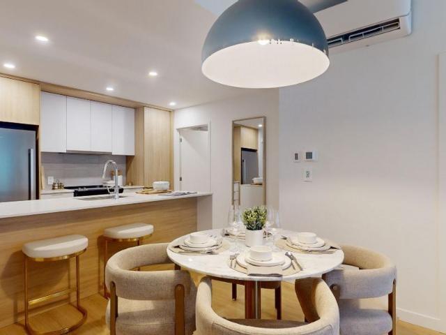 Apartment for rent in Pointe-claire, Quebec