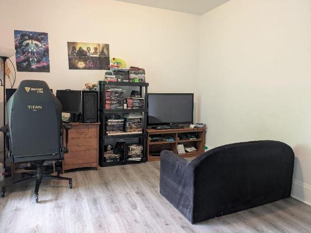 Apartment for rent in Le Val-saint-françois, Quebec