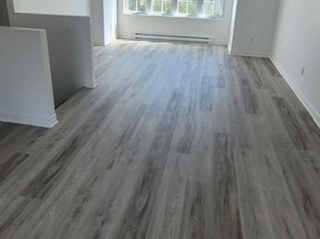 Apartment for rent in Laval-ouest, Quebec