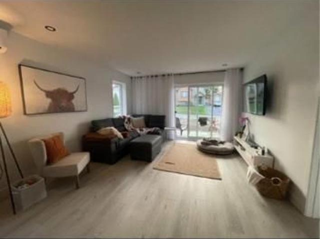 Apartment for rent in Robert-cliche, Quebec