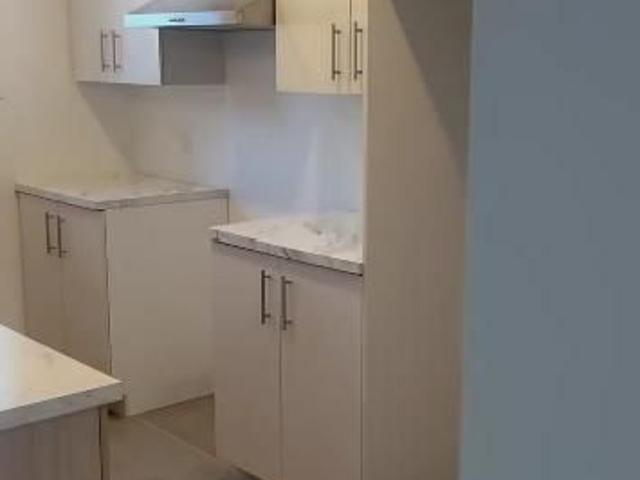 Apartment for rent in Saint-paul, Quebec