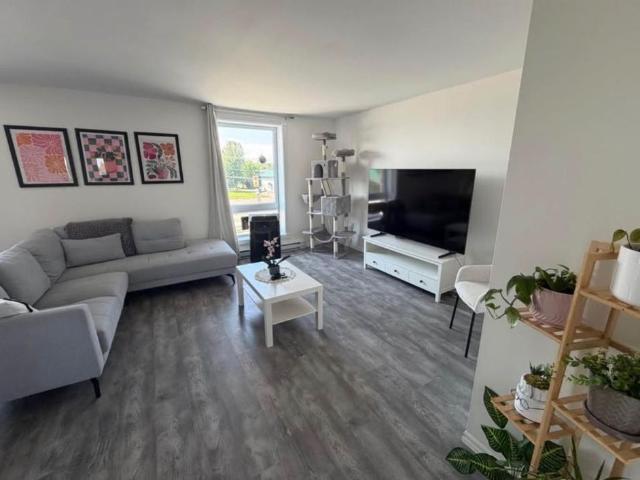 Apartment for rent in Saint-bruno, Quebec