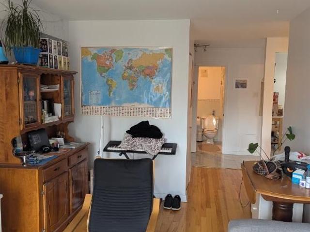 Apartment for rent in Longueuil, Quebec