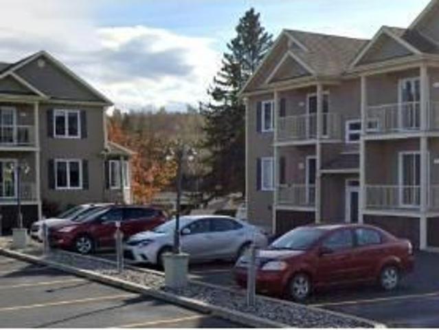 Apartment for rent in La Guadeloupe, Quebec