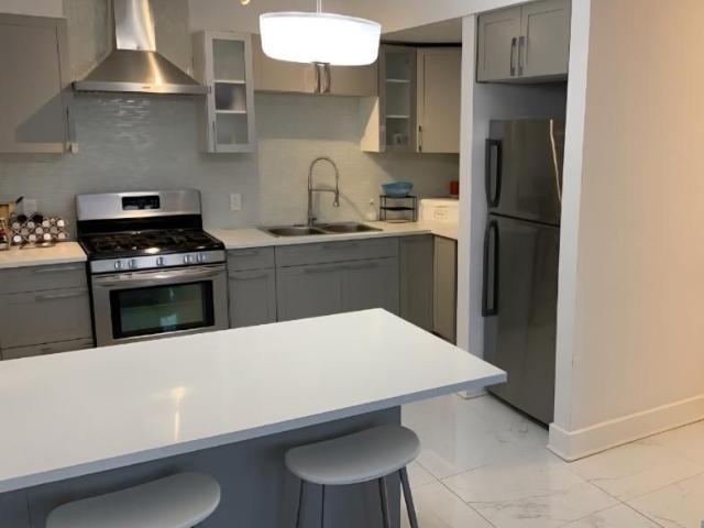 Apartment for rent in St. Leonard's, Quebec