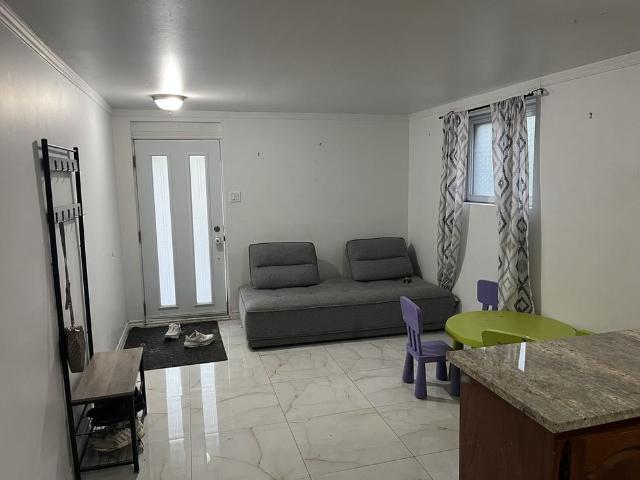 Apartment for rent in Pont-viau, Quebec