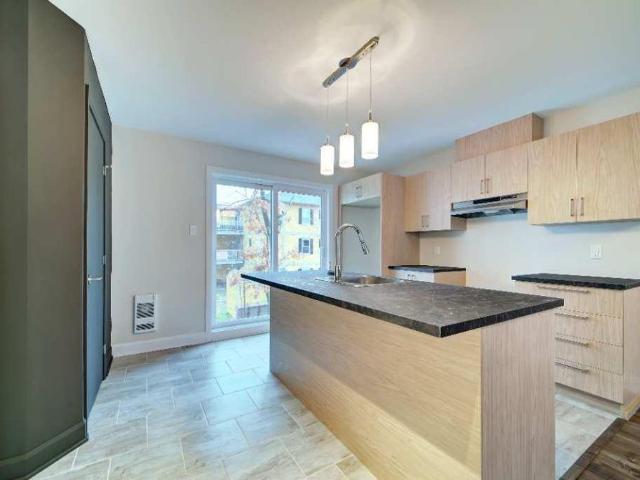 Apartment for rent in Brome-missisquoi, Quebec