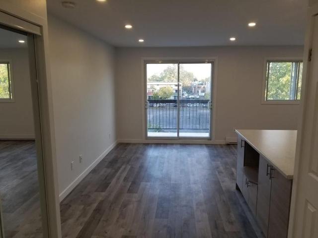 Apartment for rent in Greenfield Park, Longueuil