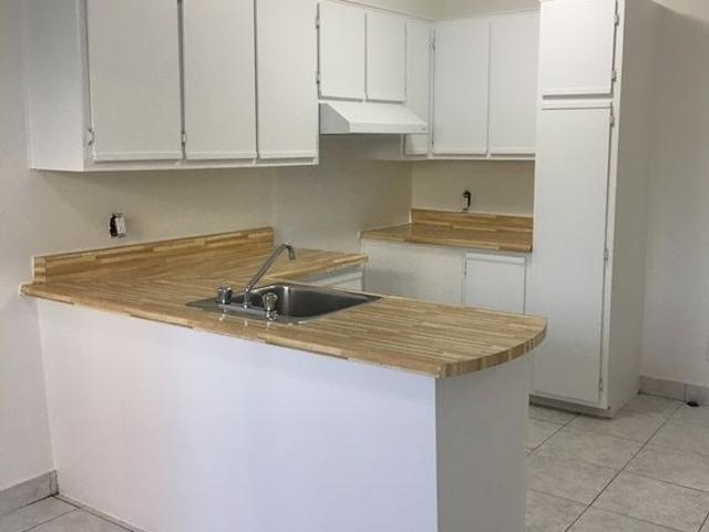Apartment for rent in St. Leonard's, Quebec