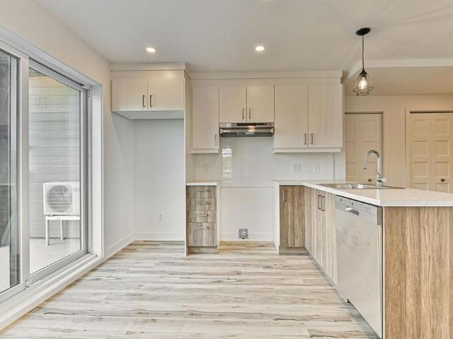 Apartment for rent in Saint-lin, Quebec