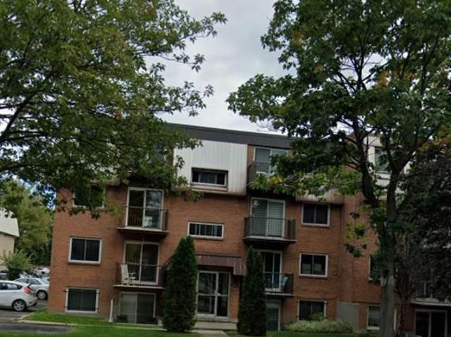 Apartment for rent in St. Leonard's, Quebec
