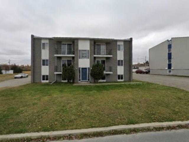 Apartment for rent in Abitibi-témiscamingue, Quebec