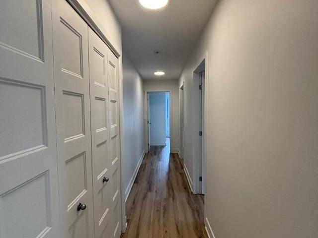 Apartment for rent in Sainte-Catherine, Montérégie