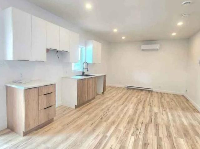Apartment for rent in Les Appalaches, Quebec