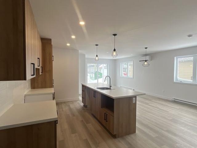 Apartment for rent in D'autray, Quebec