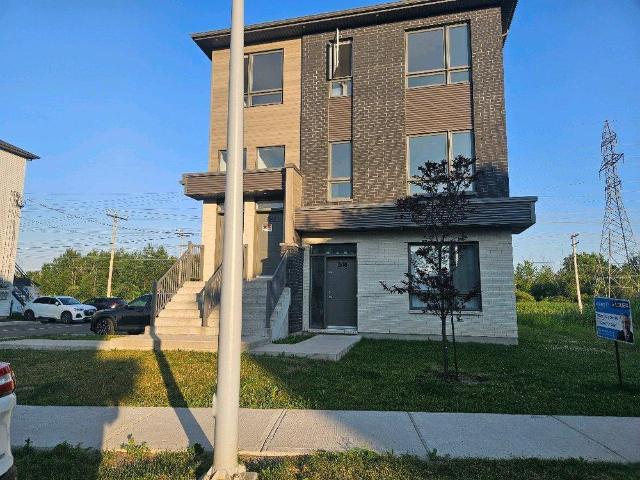 Apartment for rent in Auteuil, Laval (région administrative)