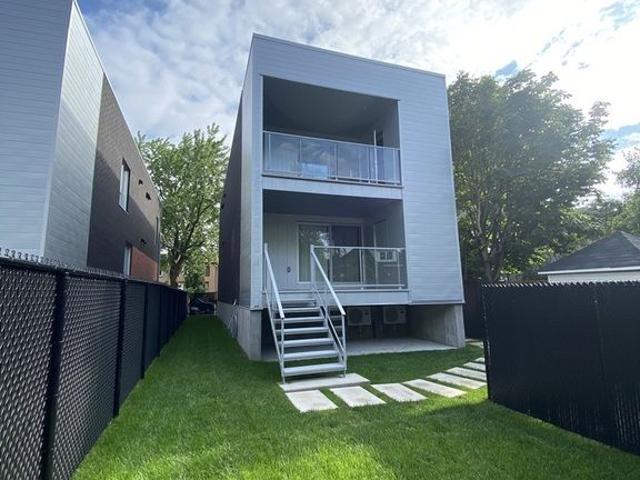 Apartment for rent in St. Leonard's, Quebec