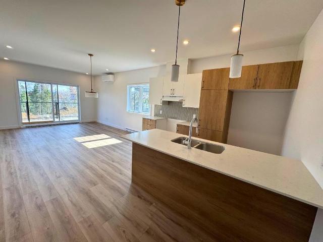 Apartment for rent in Laurentides, Quebec