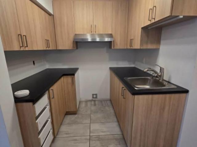 Apartment for rent in Sainte-julie, Quebec