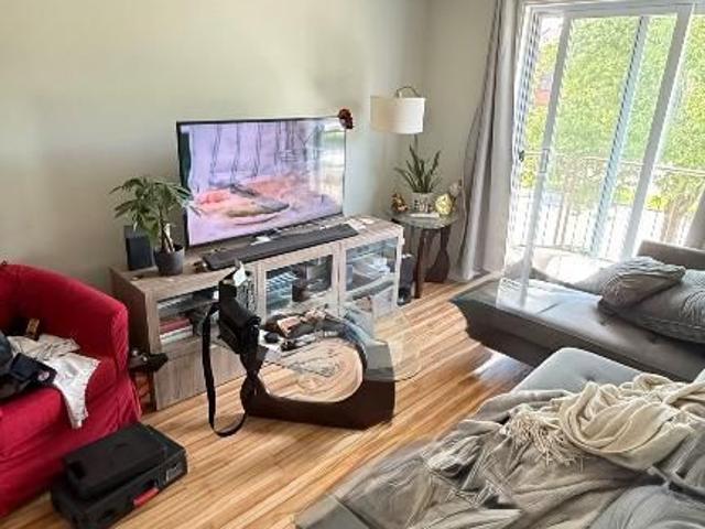 Apartment for rent in St. Leonard's, Quebec